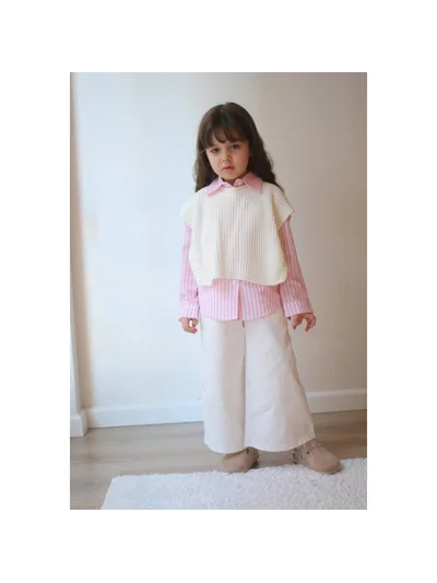 PEMBE GÖMLEKLİ ALT ÜST TAKIM 