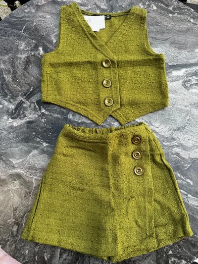 YEŞİL CHANEL KUMAŞ ŞORT ETEKLİ TAKIM