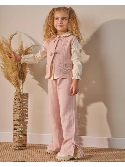 PEMBE CEPLERİ KALPLİ FİYONKLU TAKIM