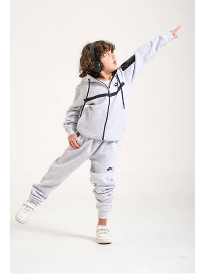 GRİ NİKE YAZILI TAKIM 