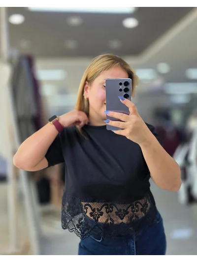 Tişört Crop Dantelli Siyah 2207