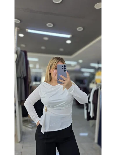 Degaje Yaka Gold Tokalı Sandy Bluz Beyaz 2212