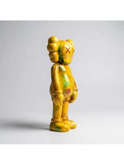 KAW Tarzı Hardal X Gözlü El Boyaması Dekoratif Figür Heykel 26 cm