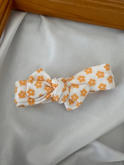 Bandana Toka Fiyonklu Sarı Papatyalı
