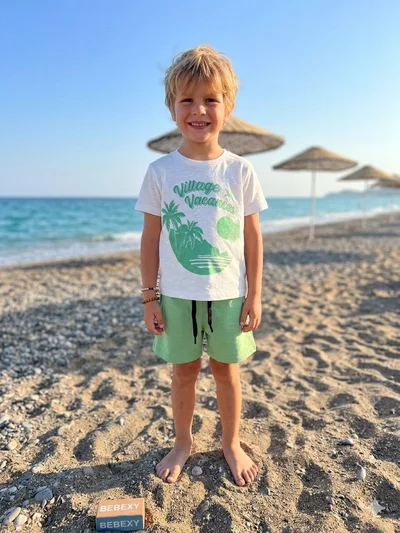 Village Vacances Yazılı Yeşil Şortlu Takım