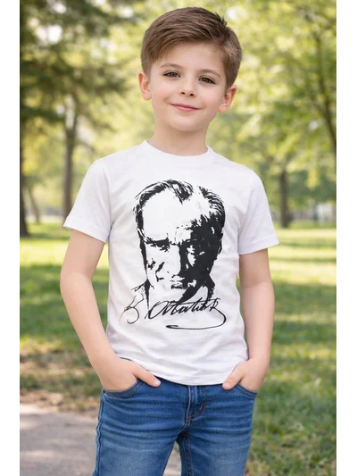 Atatürk Baskılı Tişört Beyaz