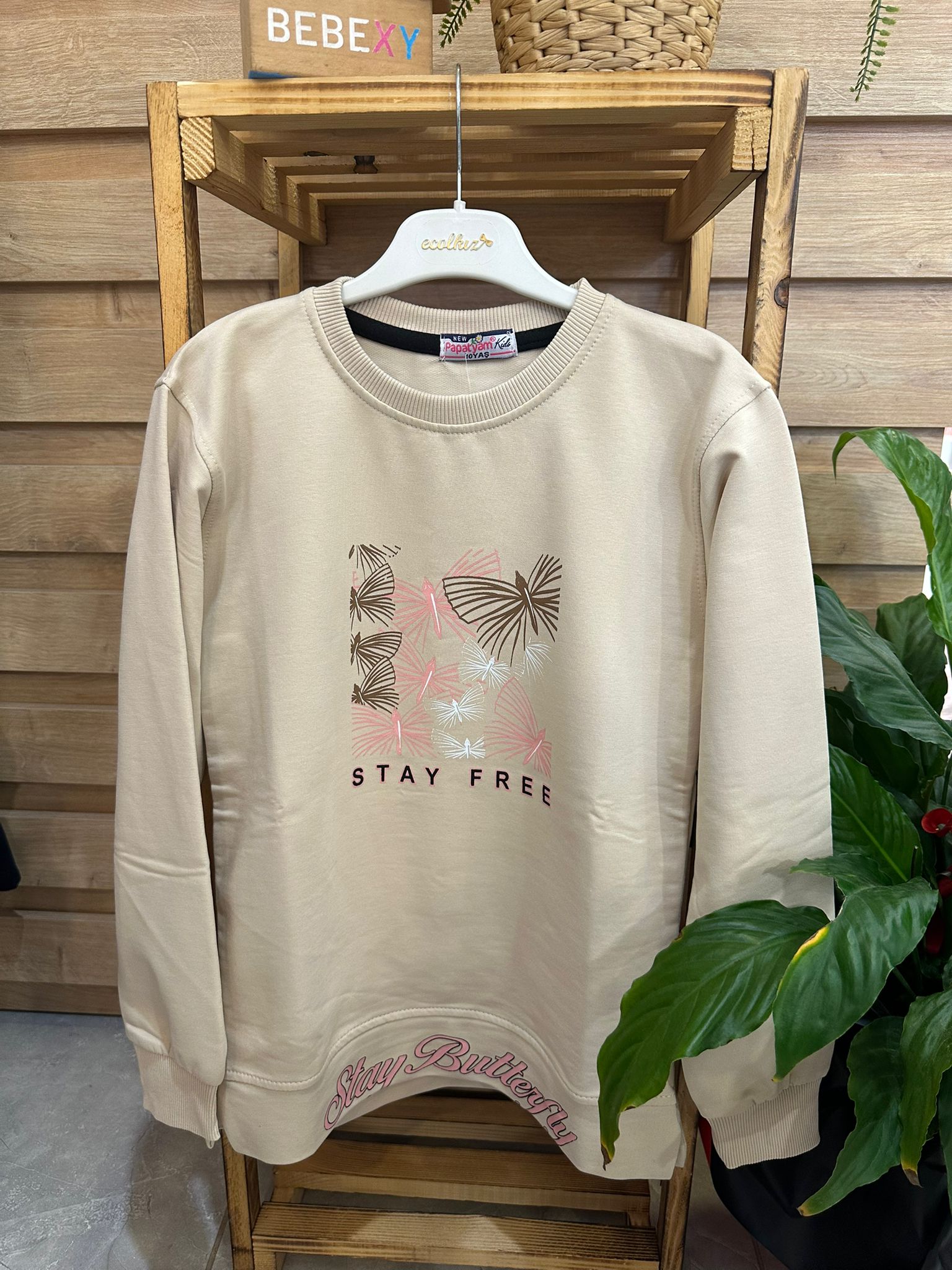 Kelebek Baskılı Sweatshirt  k.
