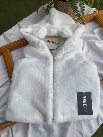 Ayıcık Kulaklı Peluş Yelek Beyaz