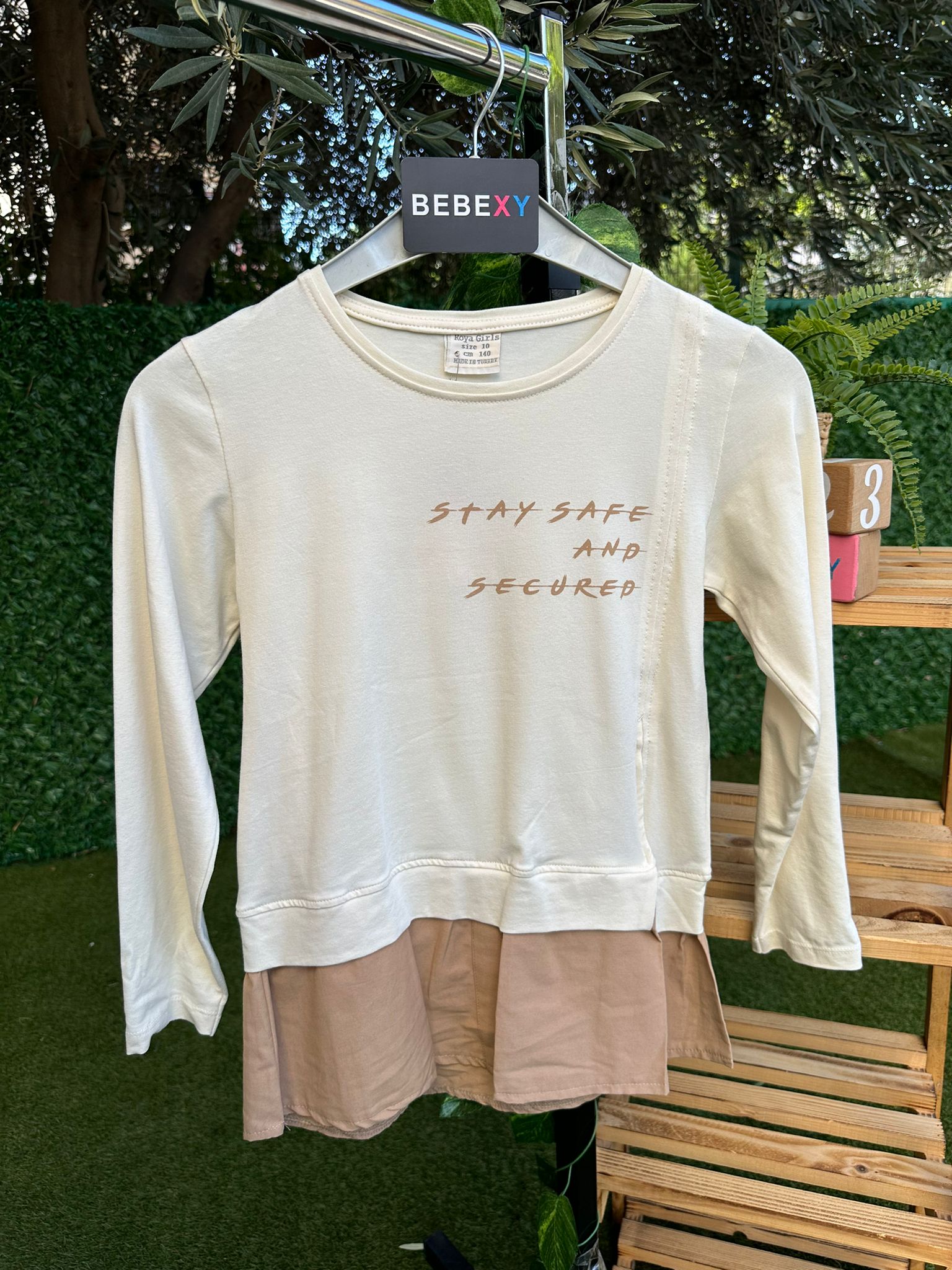 Gömlek Detaylı Badi Stay