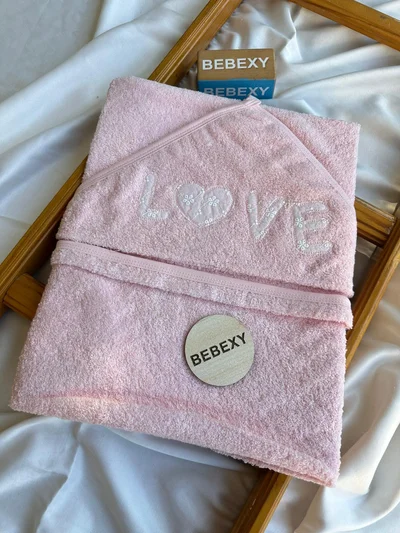 Love Yazılı Pembe  Havlu