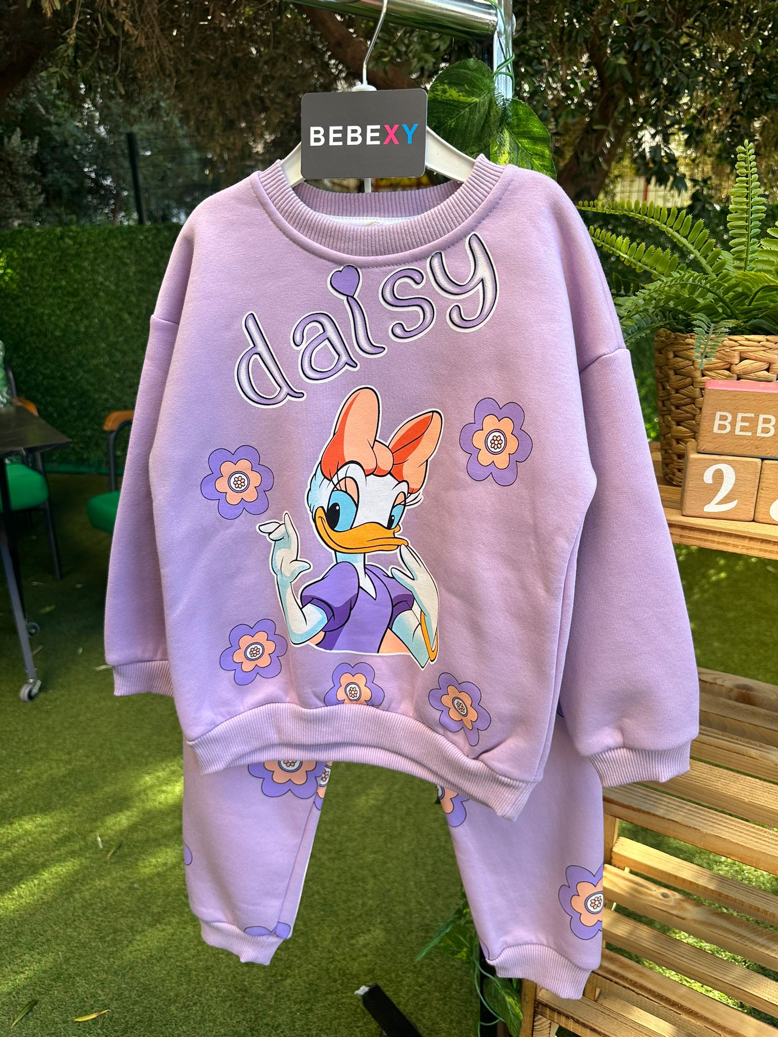 Daisy Duck Çiçekli Alt Üst Takım