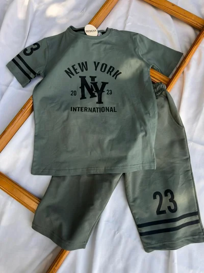 NEW YORK Yazılı Yeşil  Şortlu Takım