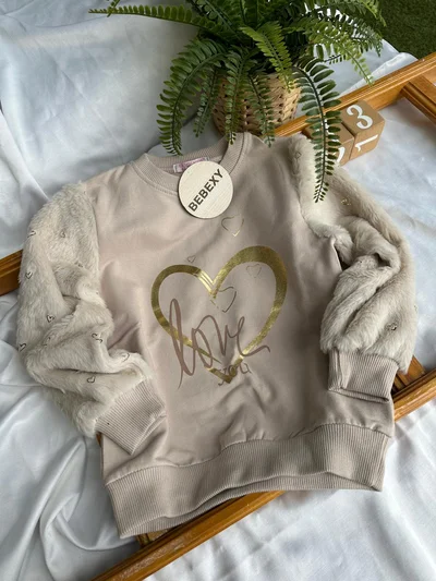 Kolları Peluş Kalpli Bej Sweat