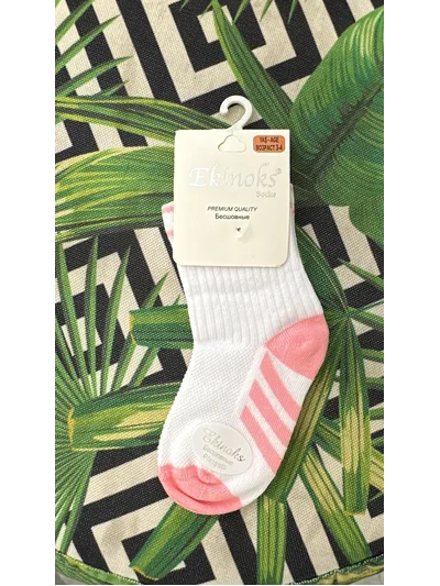 Beyaz-Pembe Çizgili Çorap 170/