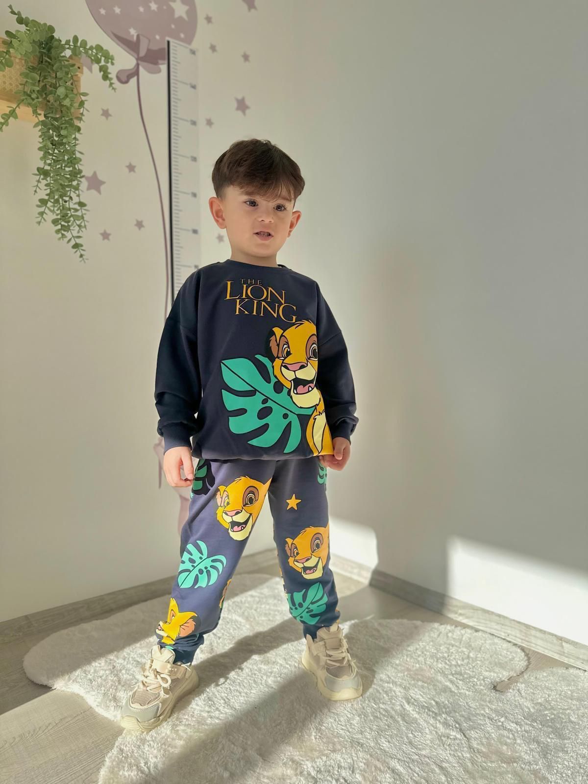 Aslan Baskılı Alt Üst Takım