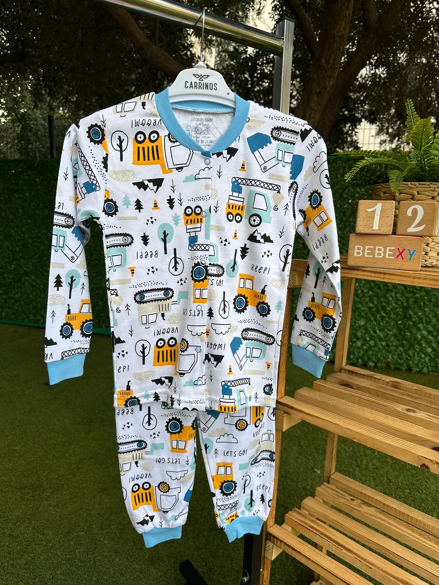 Kepçe  Desenli Pijama Takımı  Düğmeli  Bebe Mavisi