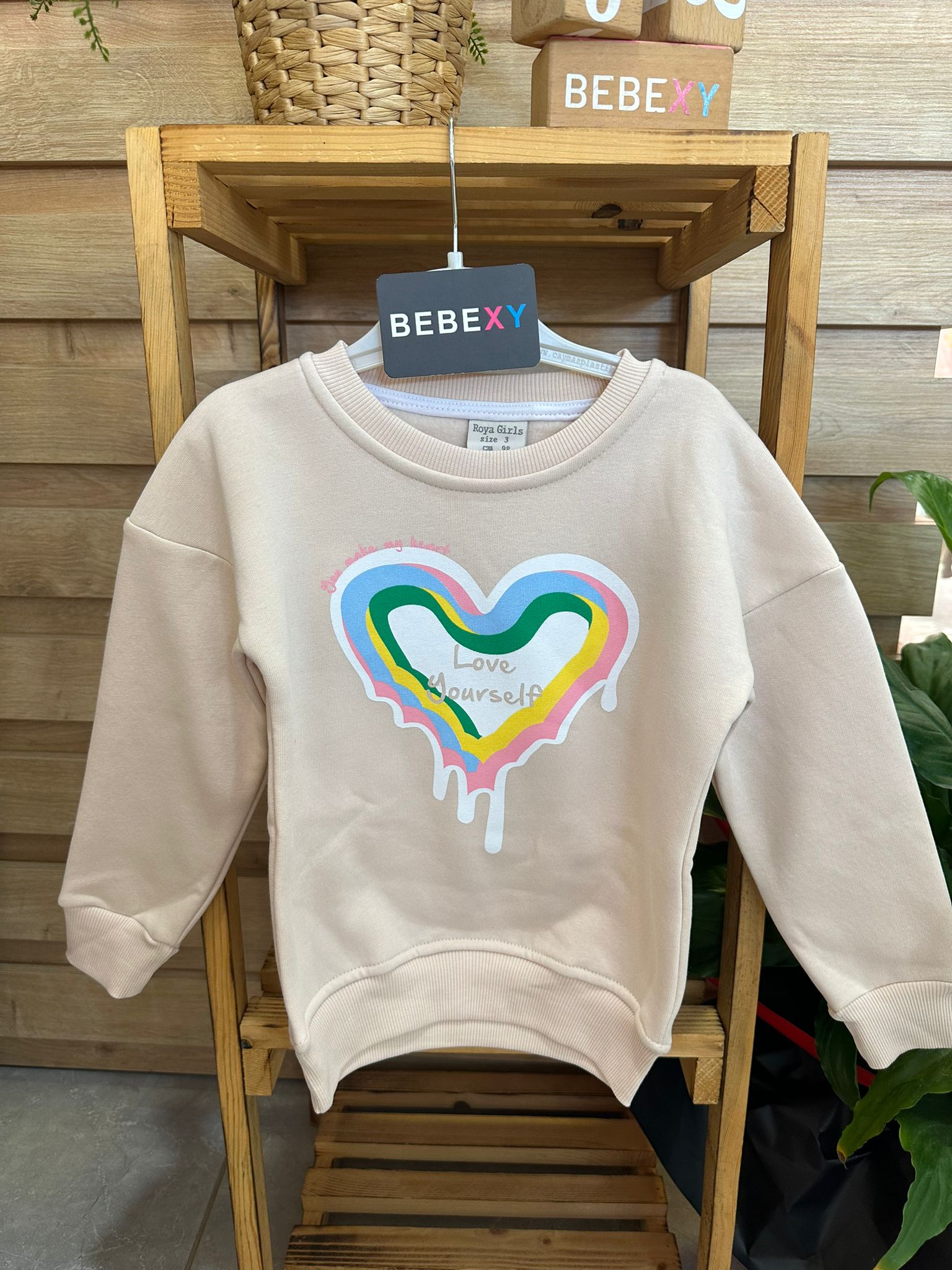 Love Yourself Baskılı  Sweatshirt  