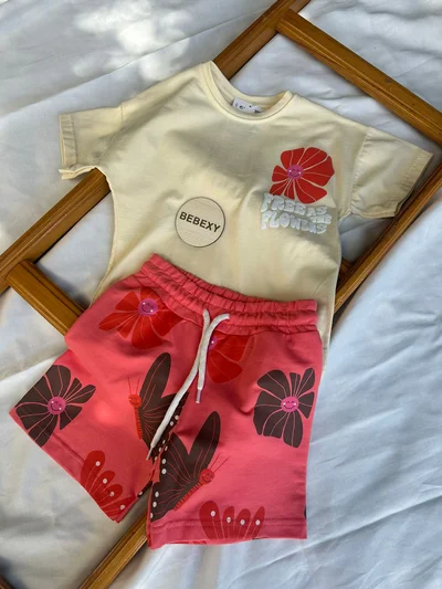 Freeas The Flowers Baskılı Şortlu Takım