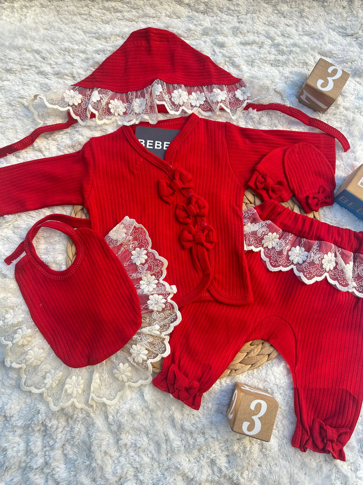 Brode İşlemeli  5li Set  Bebek Takım Kırmızı