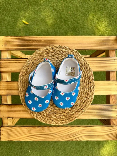 Bebek Ayakkabısı Mavi Çiçekli