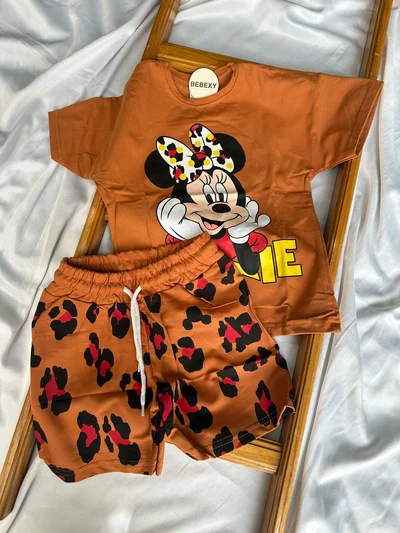 Minnie Baskılı Şortlu Takım