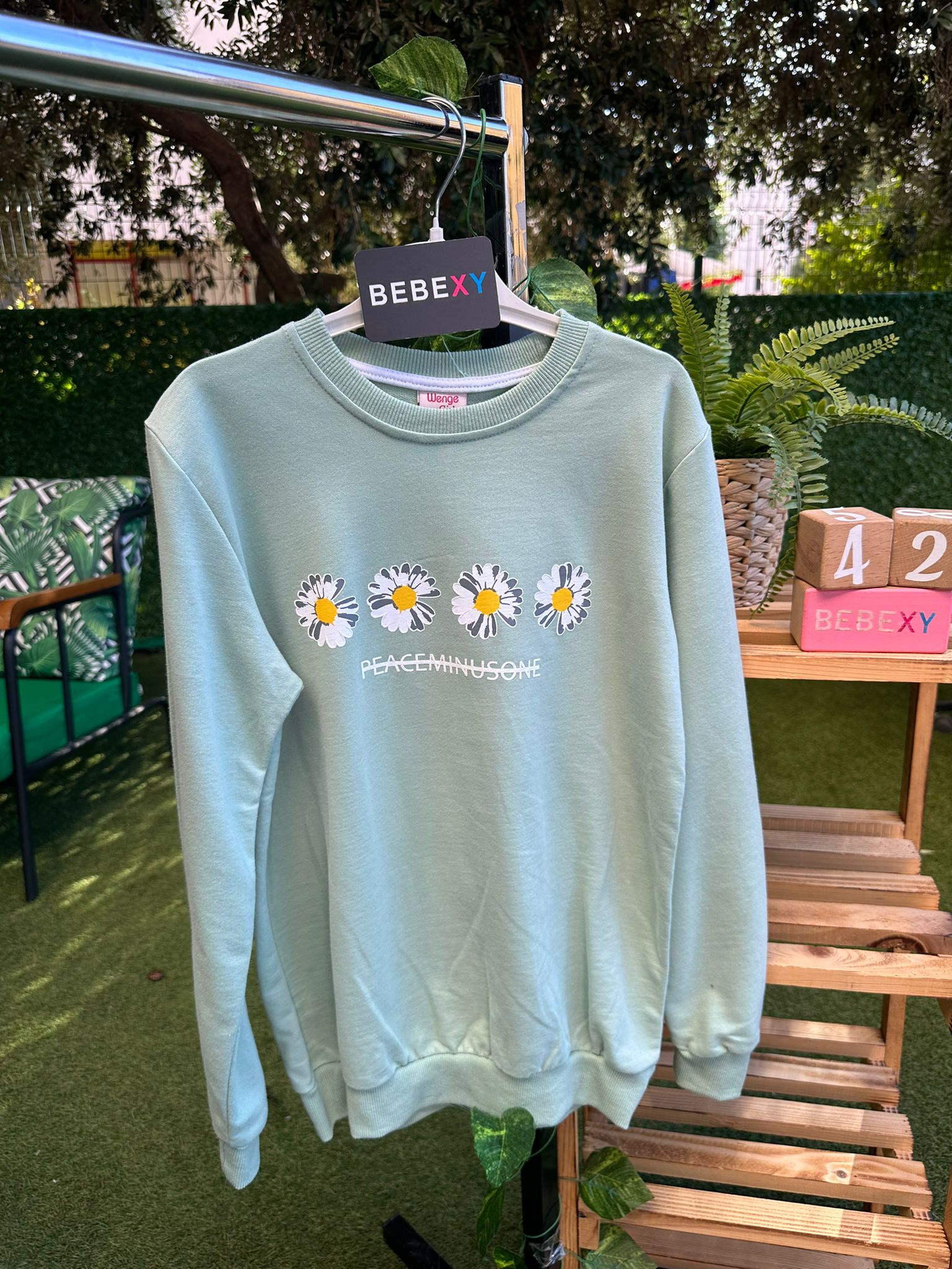 Papatya Desenli Yeşil Sweatshirt 