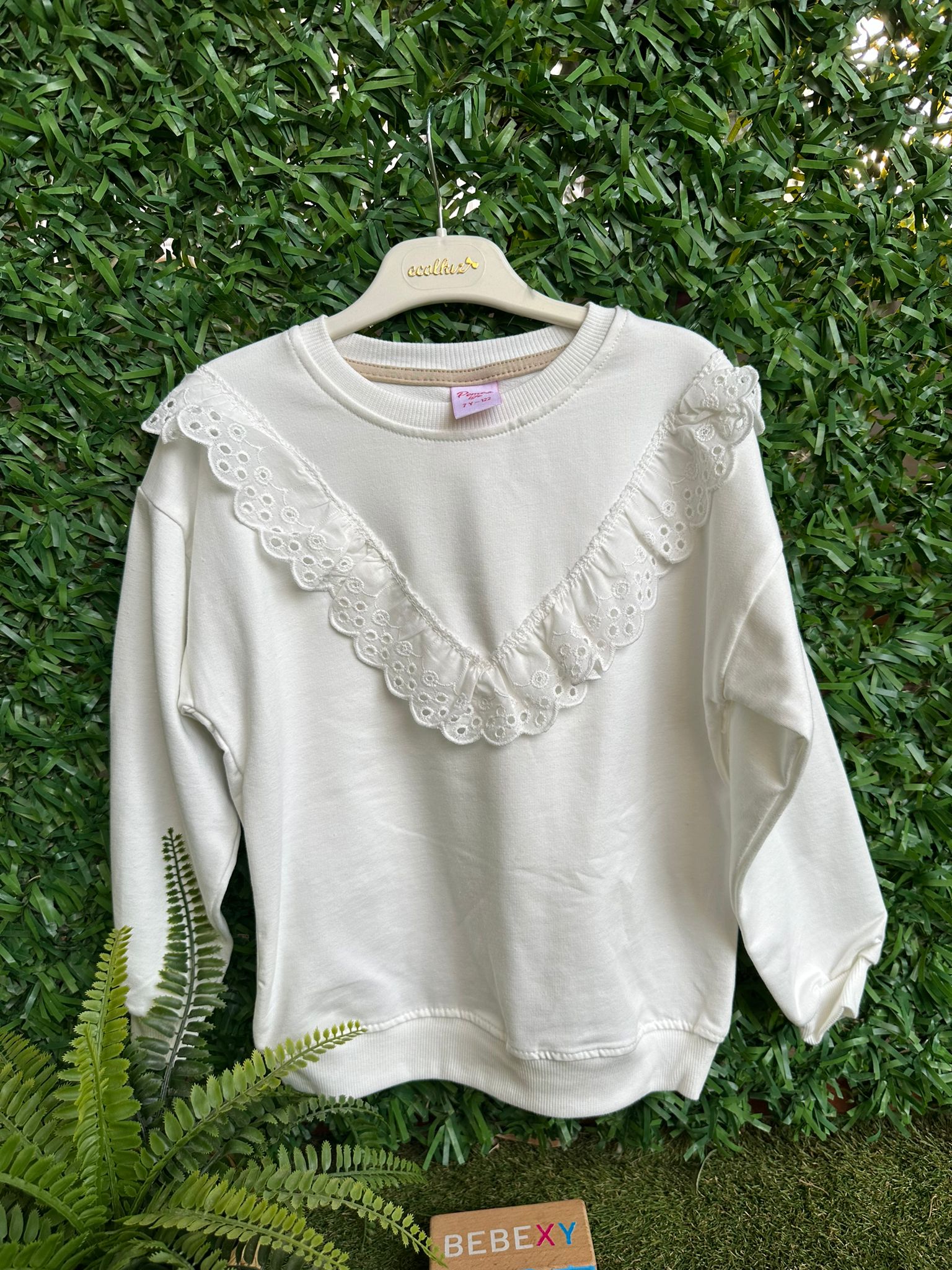 Ön Dantalli Fırfırlı Sweatshirt 