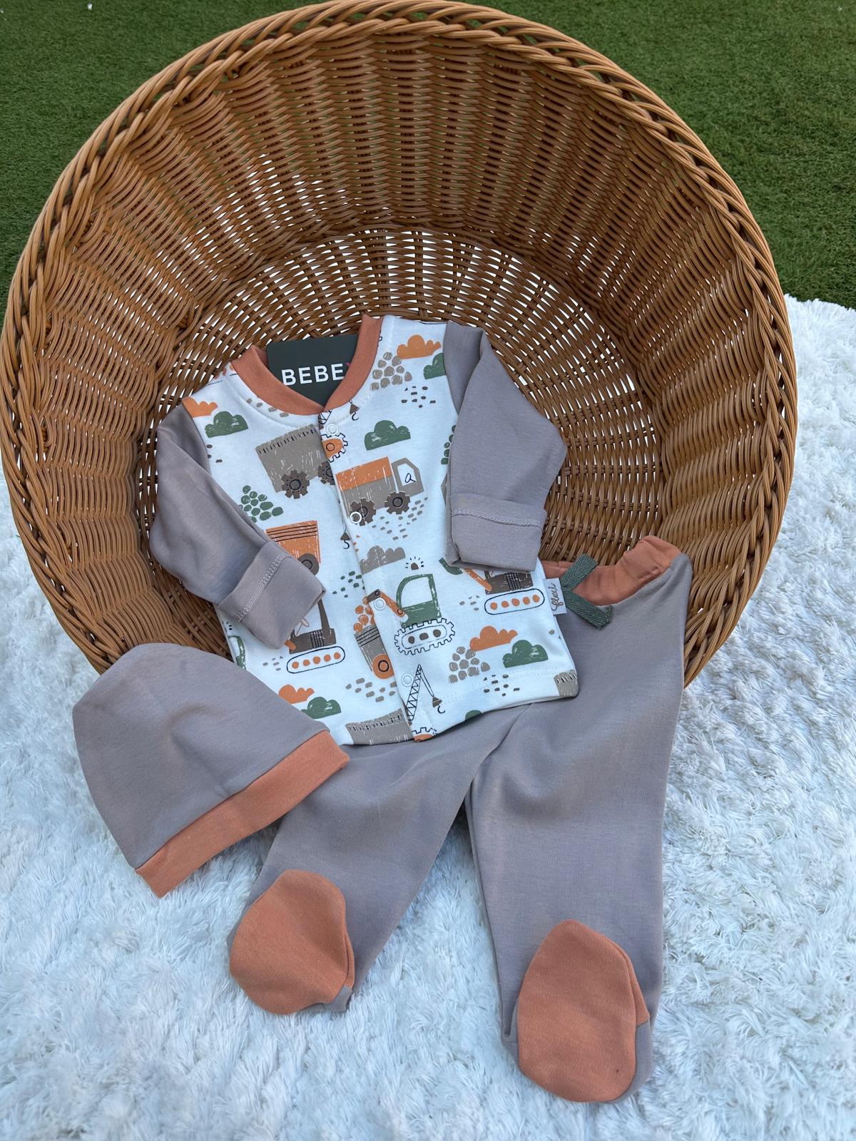 Traktör Desenli 3 Parça Zıbın Set