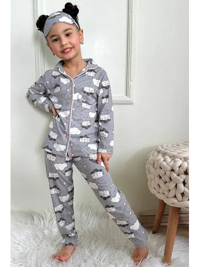 Kuzu ve Bulut Desenli Kız Çocuk Gömlek Yaka Düğmeli Gri Pijama Takımı