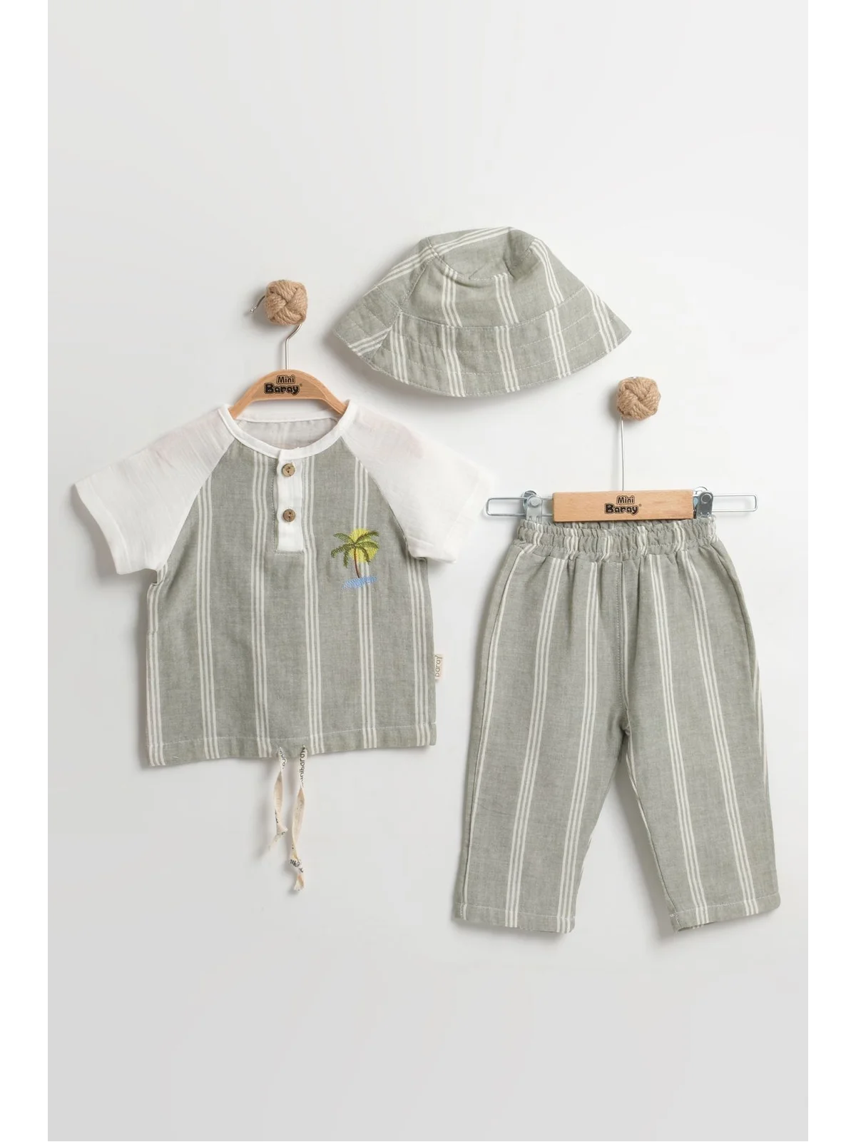 Şapkalı 3'lü Çizgili Bebek Takımı 9-12-18 Ay - Body+Şort+Şapka Müslin Set